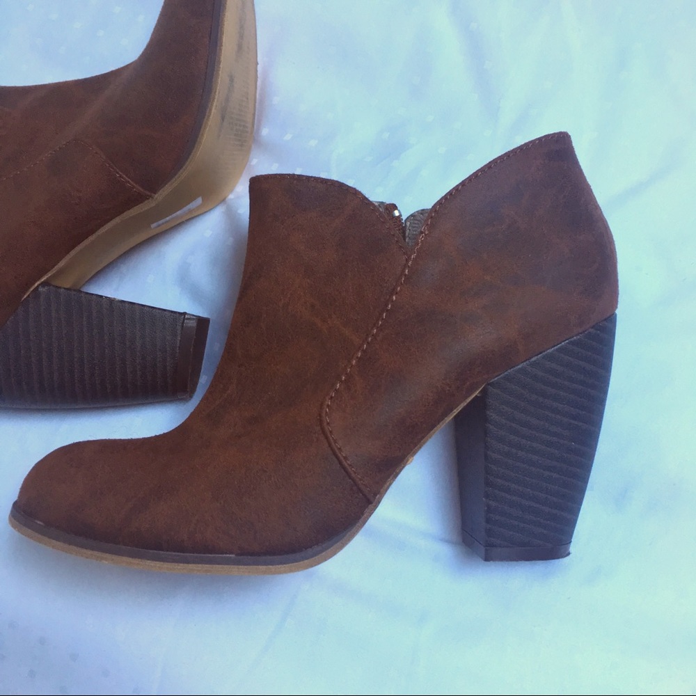 Michael Antonio Brown Ankle Booties - image 6